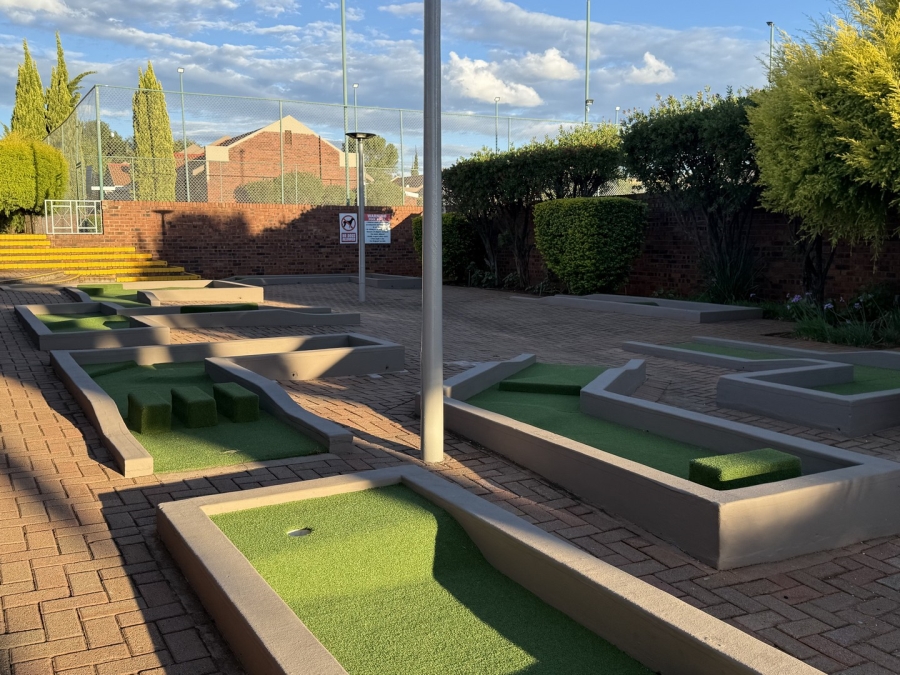 3 Bedroom Property for Sale in Flamwood North West